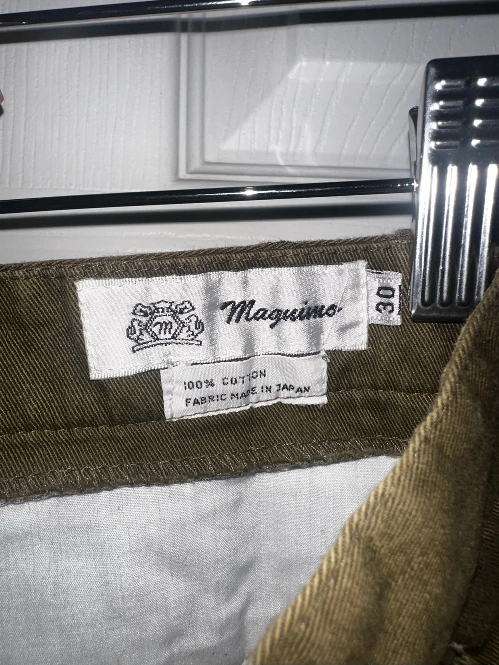 Women’s Olive Green Cargo Shorts - Picture 6 of 10